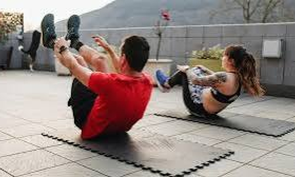 Achieving a Flat Tummy: Health-Conscious Strategies for Women Around the Globe